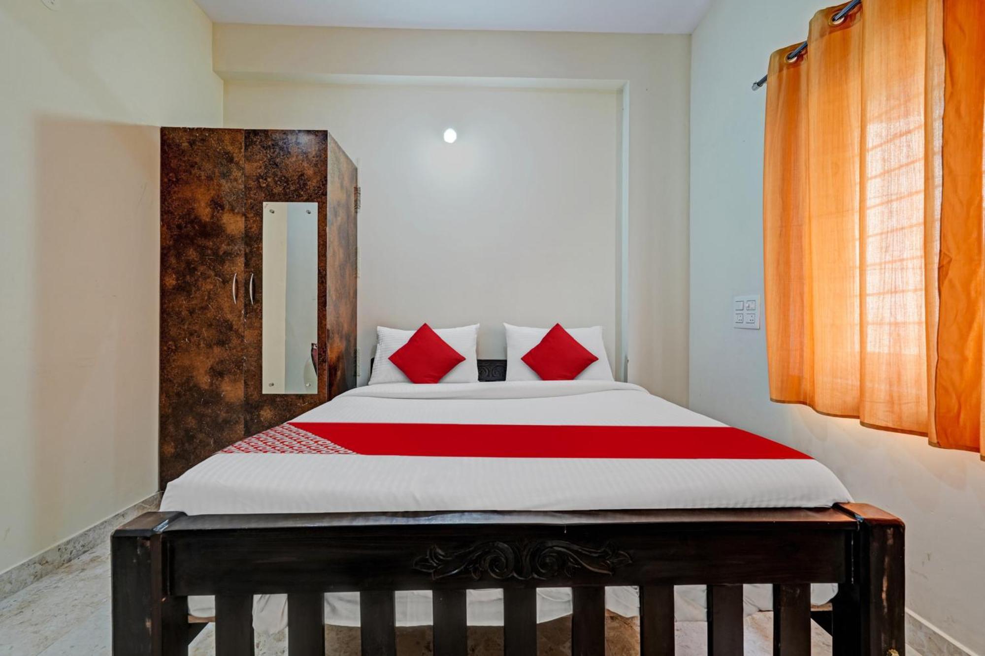 Hotel O Sri Chowdeshwari Boarding And Lodging Tavarikere Εξωτερικό φωτογραφία