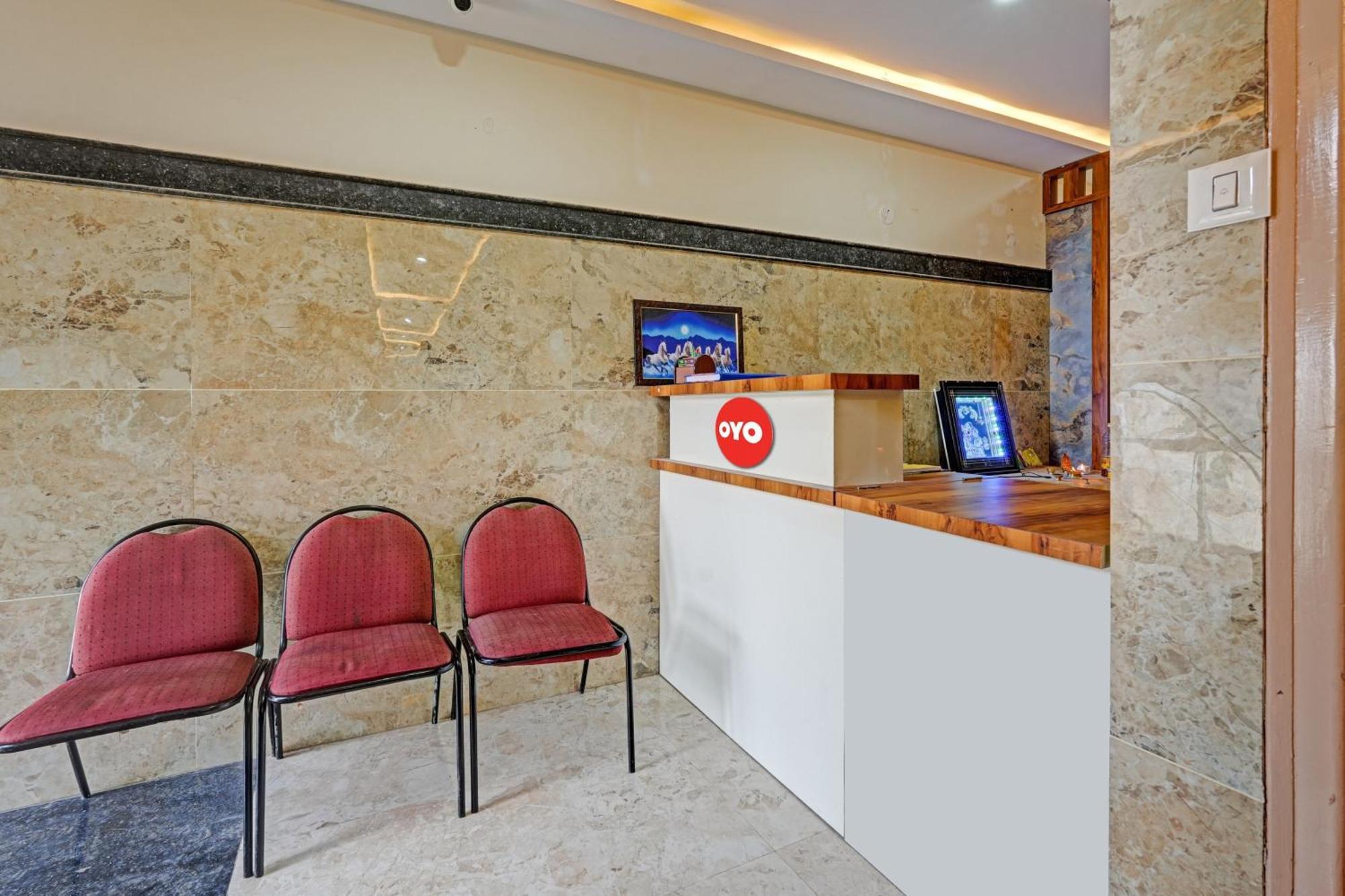 Hotel O Sri Chowdeshwari Boarding And Lodging Tavarikere Εξωτερικό φωτογραφία